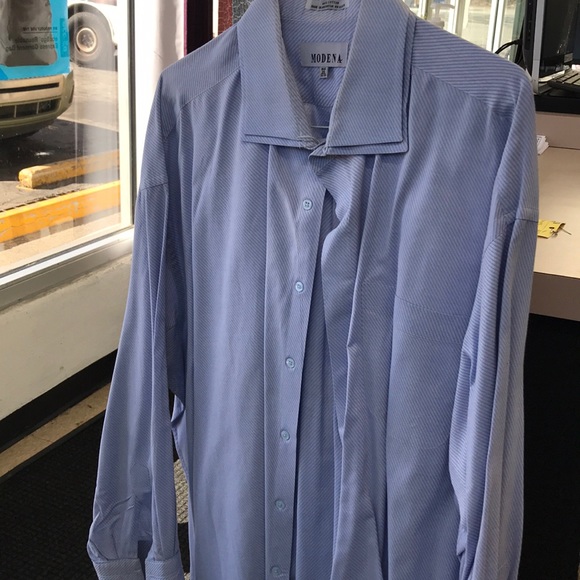 Casual Buttoned Down Shirt - Picture 1 of 4